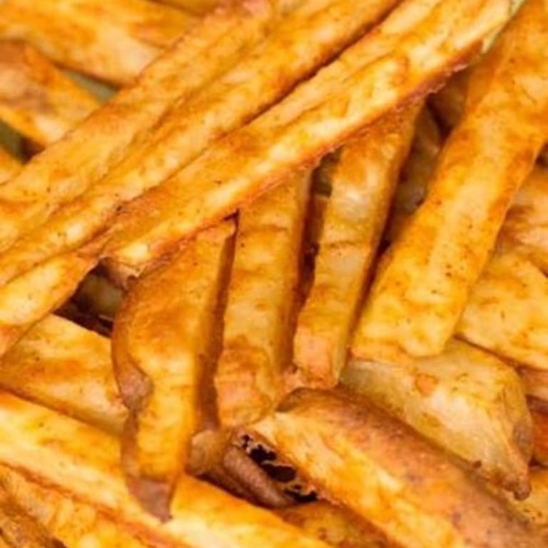 Finger-Lickin' Fries: A Must-Try Side!